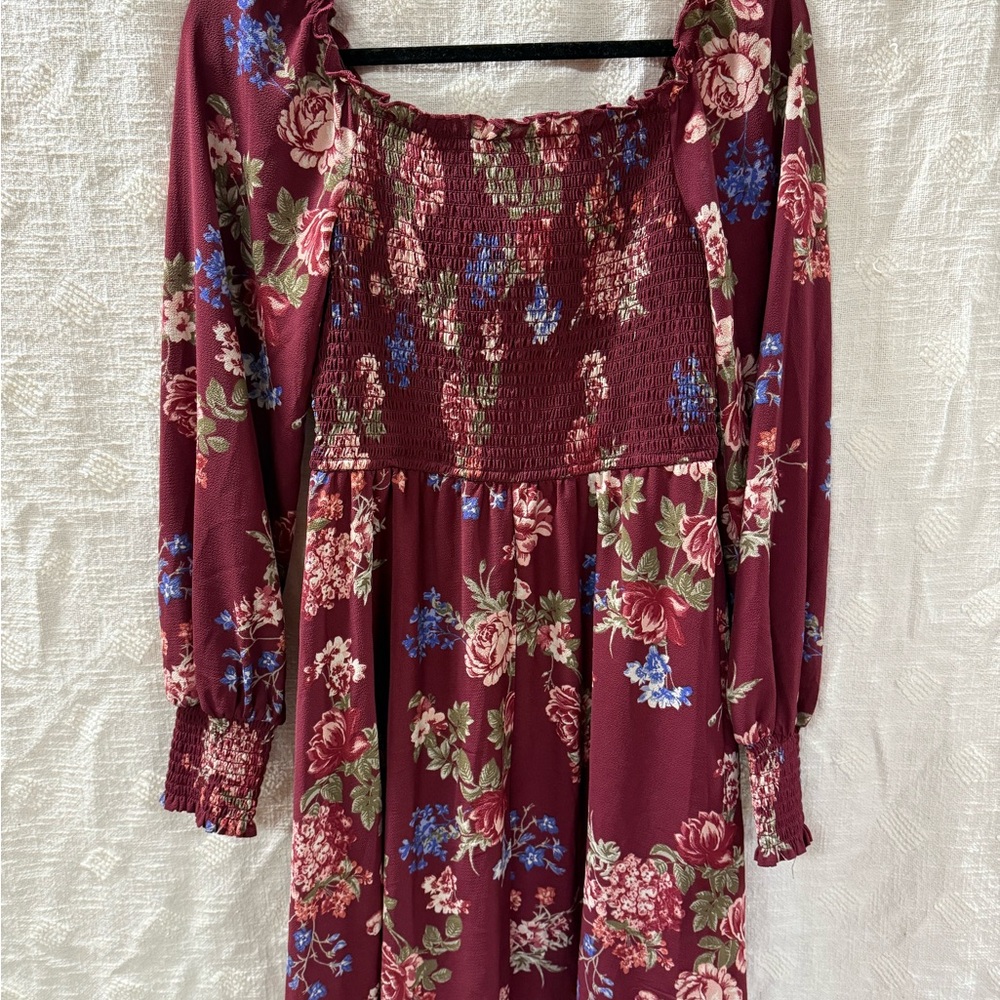 Women’s Floral Burgundy Dress M